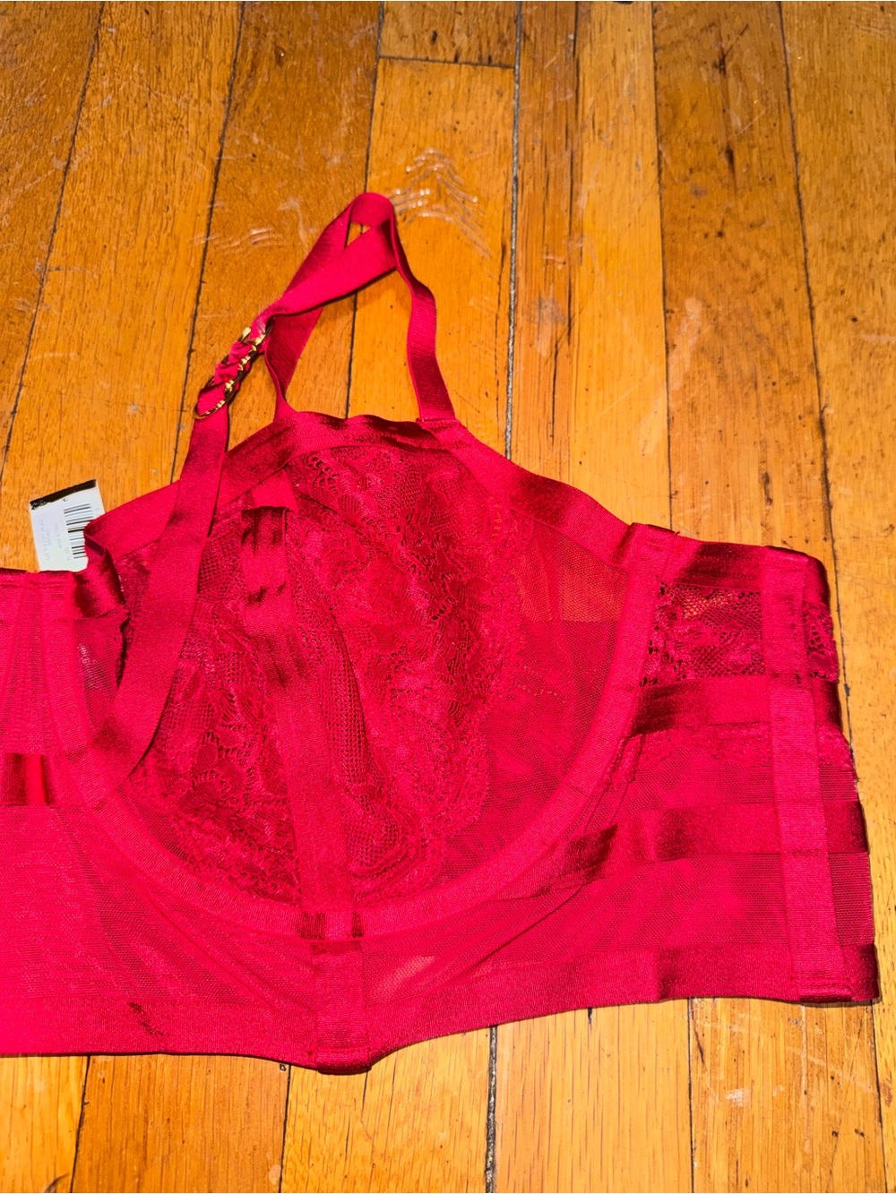 Torrid Straps & Lace Underwire Bra in Jester Red Size 3X NEW - Picture 3 of 5